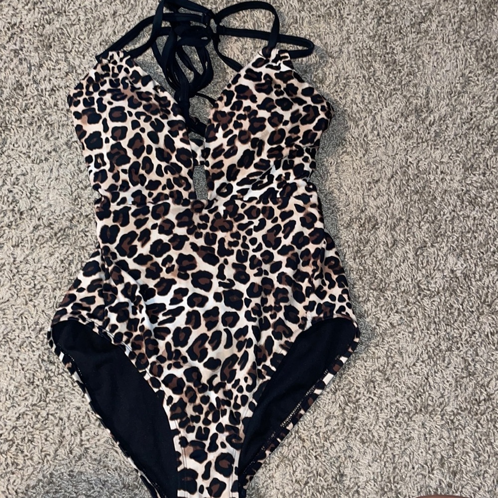 Leopard one piece bathing suit